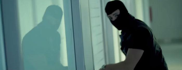 bandicam 2015-08-10 13-35-29-423 - 01 - Ilegal