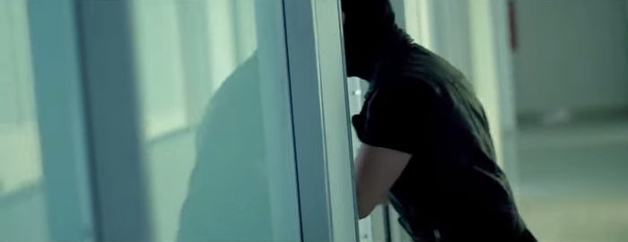 bandicam 2015-08-10 13-35-31-541 - 01 - Ilegal