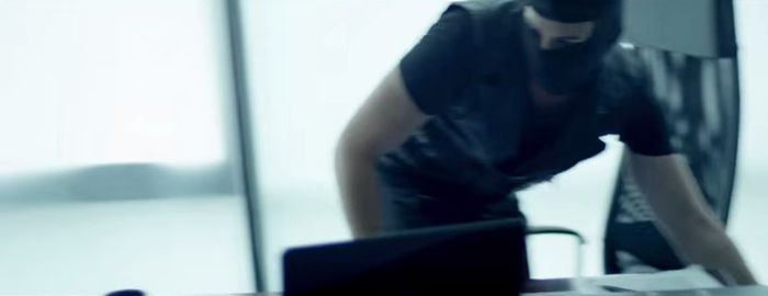 bandicam 2015-08-10 13-35-38-434 - 01 - Ilegal