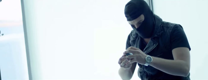 bandicam 2015-08-10 13-35-42-976 - 01 - Ilegal