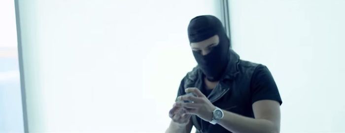 bandicam 2015-08-10 13-35-43-657 - 01 - Ilegal