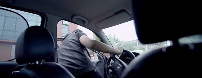 bandicam 2015-08-10 13-36-39-891 - 01 - Ilegal