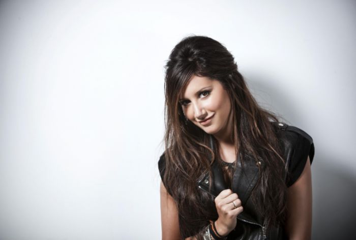 30 - ASHLEY TISDALE PHOTOSHOOTS 2