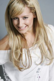 20 - ASHLEY TISDALE PHOTOSHOOTS 2