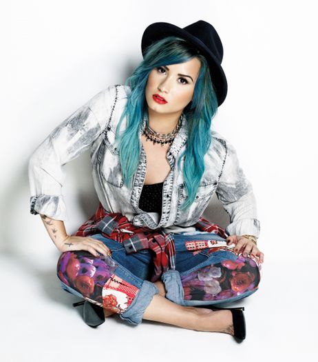 12 - DEMI LOVATO PHOTOSHOOTS 1