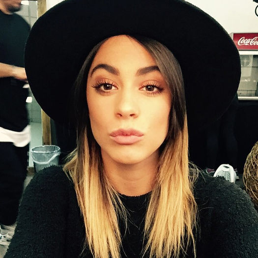 bandicam 2015-08-11 13-56-50-340 - 01 Martina