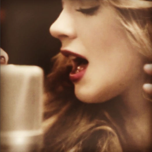 bandicam 2015-08-11 15-37-06-341 - 01 Martina