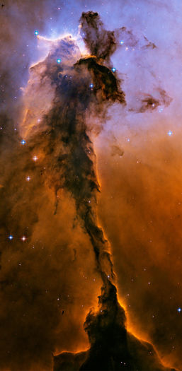 fairypillar_hubble_900 - Colindand prin univers VI