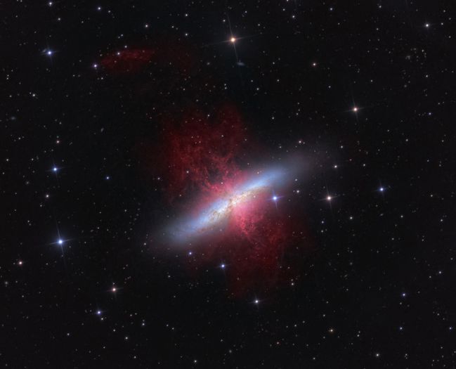 M82crawford900c - Colindand prin univers VI