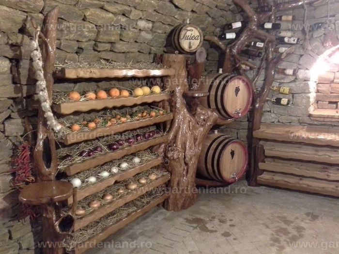 rafturi-in-crama-o48omh