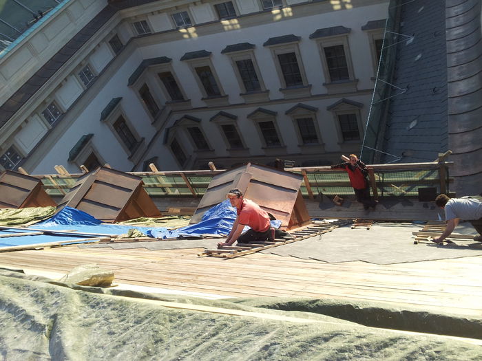 poze handy 545 - La munca