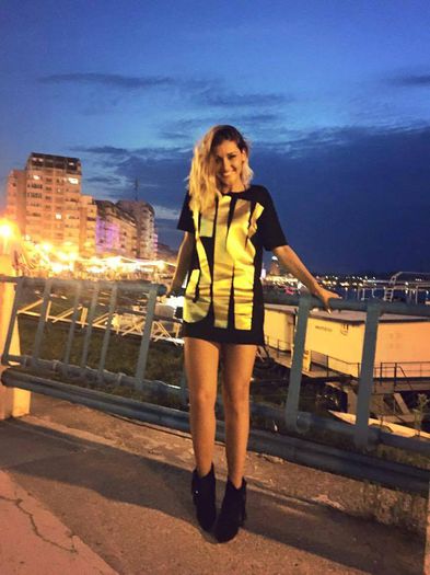 11903702_1608527062768424_8335983474759664895_n