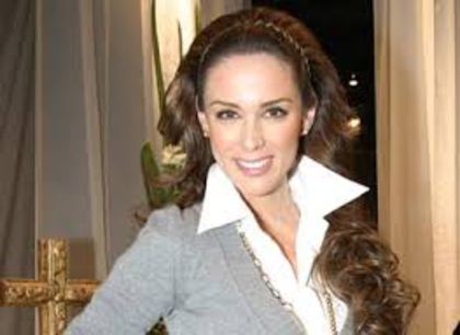 images (3) - jacqueline bracamontes