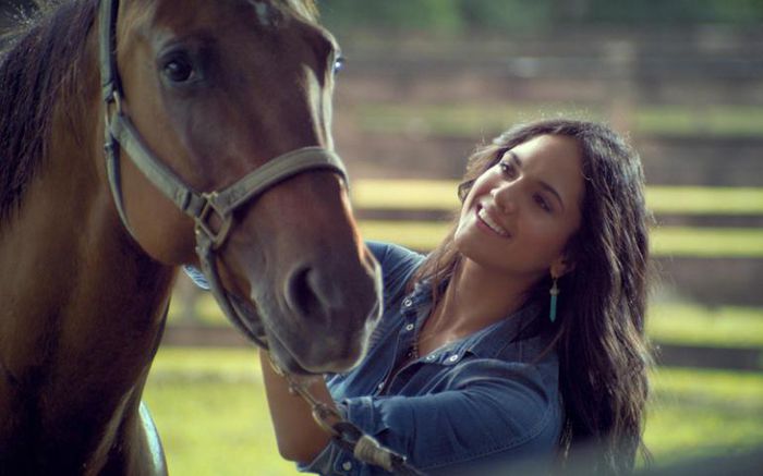 tierra-de-reyes-telemundo-telenovela_5 - ana lorena sanchez