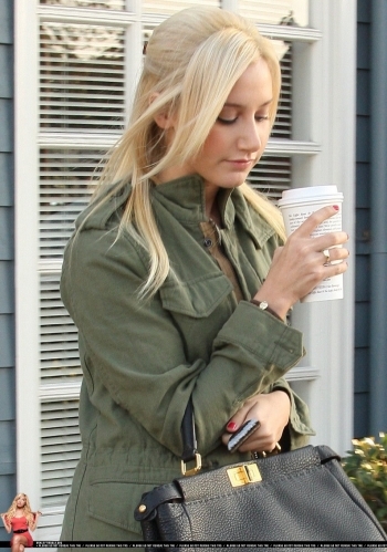 2mx1tlc - Ashley Tisdale