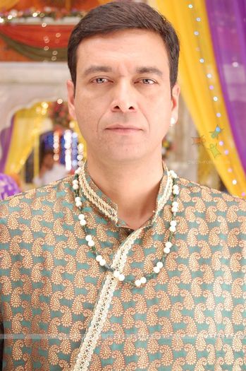 Satyajit Sharma- Basant - 27- Actori Mica mireasa