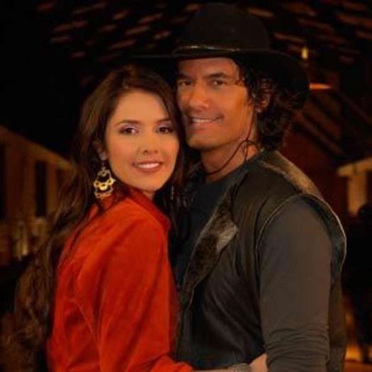 marlene favela y marrio cimarro