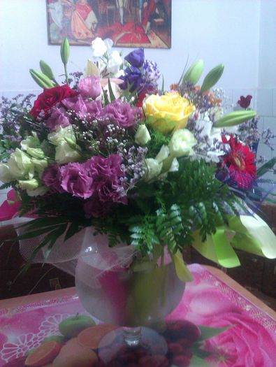 IMAG0052 - Flori si altele de la un eveniment fericit