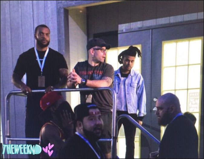 ☪ 30.08.2015 │ day 028 ϟ Deși,niciodată nu am fost atrasă de treburile casnice,nu mi-au descris; stilul de viață..Stai!! Despre ce vorbesc eu aici?! Nici măcar nu știu să fac niște cartofi prăjiți..dar,pentru tine,aș încerca și aș avea curaj să experimentez lucruri de care îmi e teamă.
