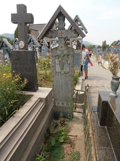 P8260464 - Cimitirul Vesel din Sapanta