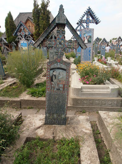 P8260466 - Cimitirul Vesel din Sapanta