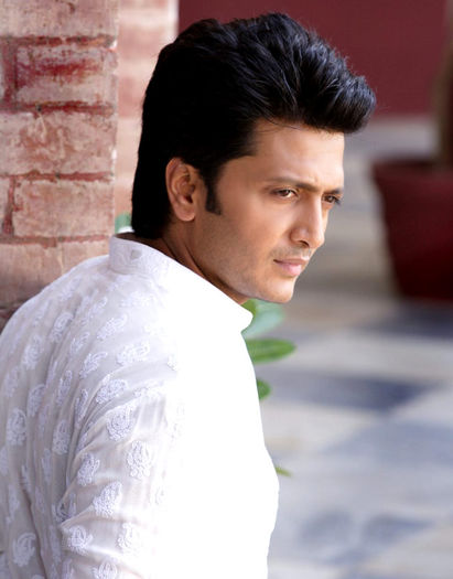  - 177- Adevaruri despre actorul Riteish Deshmukh