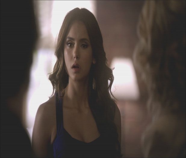 ☾wayward✧daughter❥; # se pune lângă ea și face la fel :). - Dubai Dubai - viata ca-n RAI 2