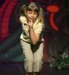 bindi irwin (71) - bindi fetita junglei