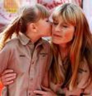 bindi irwin (90) - bindi fetita junglei