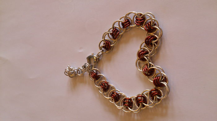 B46-1 - Bijuterii Chain-Maille 2014