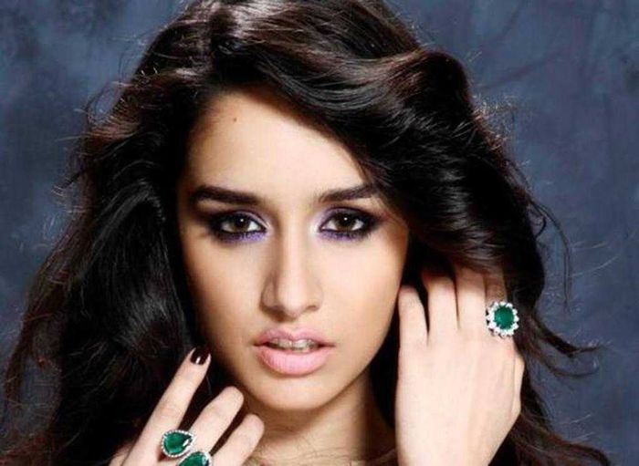  - 186- Adevaruri despre actrita Shraddha Kapoor