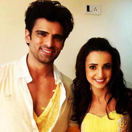 CN4lCO0VEAA5MNL - Sanaya in Jhalak
