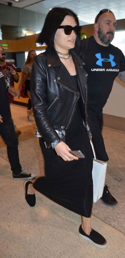 JESSIE-J-Arrives-at-Airport-in-Sydney-13
