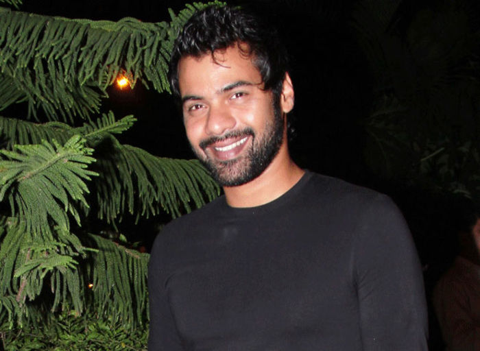  - Abhi - Shabbir Ahluwalia