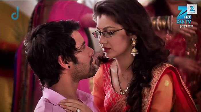  - Abhi and Pragya