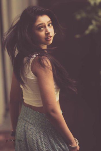 COQ3pSCUEAAZha5 - Niti Taylor