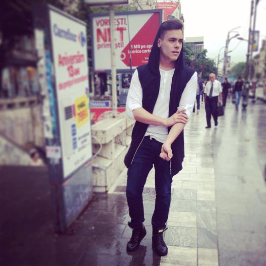 10384107_483924878405989_5865338215644183954_n