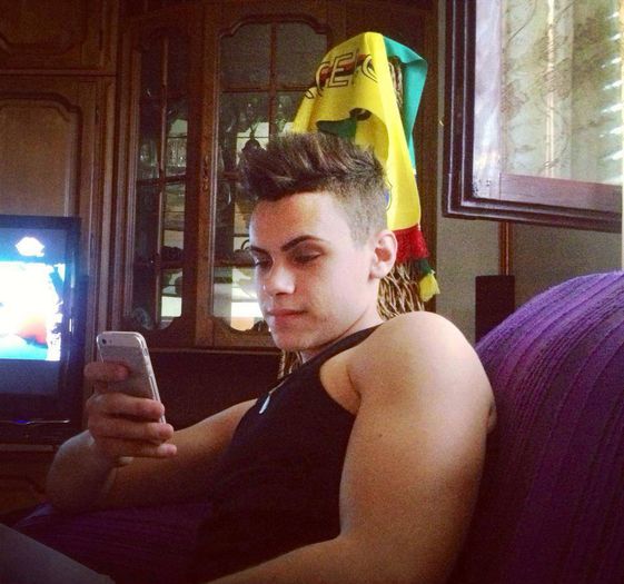 15281_720262601385817_6891840662253845973_n