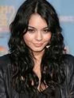 images - vanessa hudgens