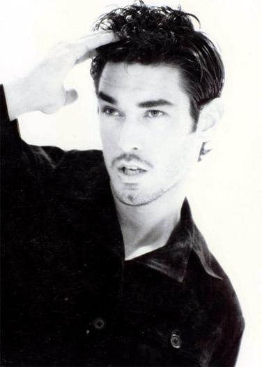 Burak_Hakki_1253520796