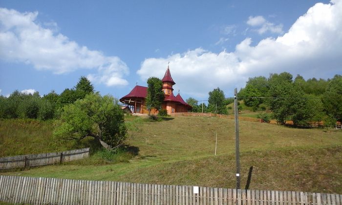Biserica Rosie. - Vara 2015