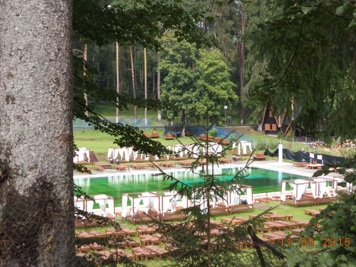 Strandul cu apa mezo-termala