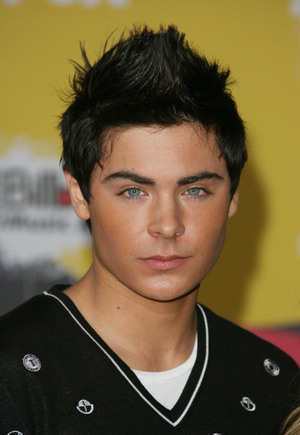 zac-efron-no-bangs - poze cu Zac Efron