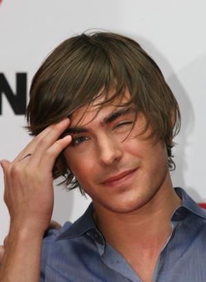 zac_efron_narrowweb__300x410,0 - poze cu Zac Efron