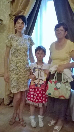 17-06-2015  Maria Teodora, Mama si Buna; La serbare, Grupa Mare
