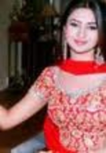 images - divyanka tripathi