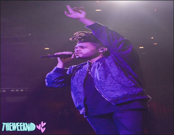 ☪ 22.09.2015 │ day 051 ϟ Doamne,cât de frumoasă și specială mă simt când te ascult,parcă îmi spui o; poveste și mă complimentezi mai sfârșit. Ușor,mă duci pe căile libertății și mă înalți ca pe un zmeu...mă faci să evadez pentru câteva ore din abrupta dezamăgire.
