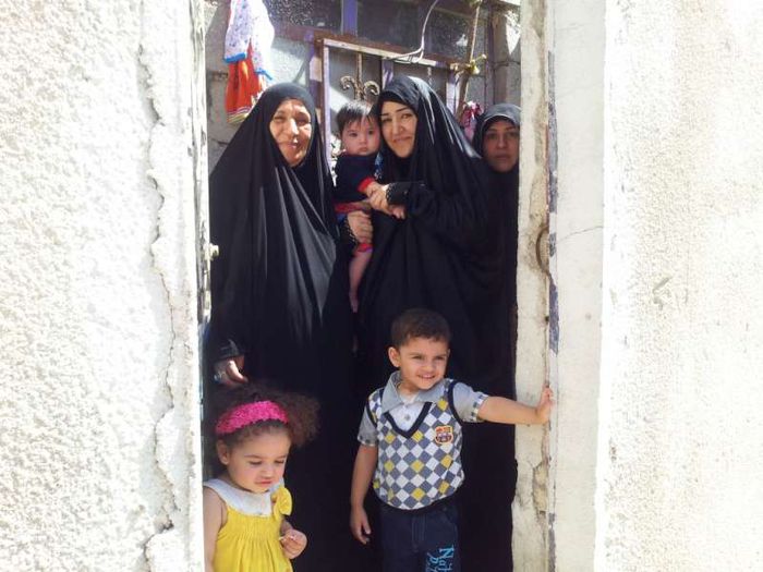 *se sterg de balega de pe frunte pe el*