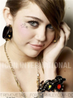  - Photoshot Miley 3