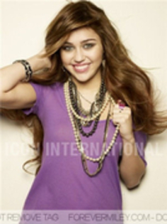  - Photoshot Miley 8